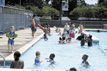 Shelby Aquatic Center Officially Opens 2015 Season!