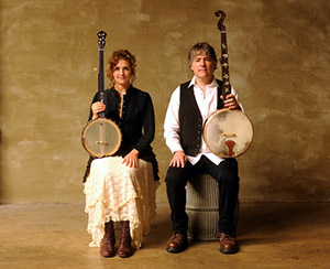 Earl Scruggs Center and Don Gibson Theatre present Bela Fleck and Abigail Washburn