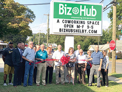 Biz Hub Ribbon Cutting