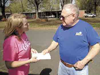 FOP receives donation