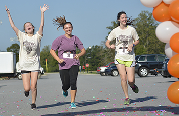 Gardner-Webb students organize annual 5K to fight human trafficking