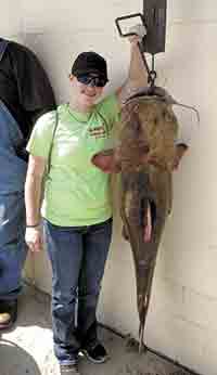 Haley Wilson lands record-setting flathead catfish