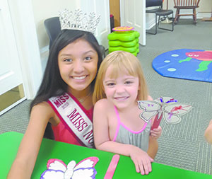 Miss NC Junior Teen visits Mauney Memorial Library