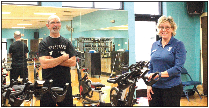 YMCA's free LIVESTRONG program an individual workout in group setting