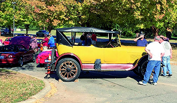 Car show, flea market set at senior center