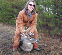 Leslie Toney bags 8-pointer