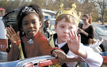 MAKE WAY FOR THE KING & QUEEN!