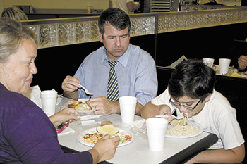 Jefferson Elementary PTO Holds Annual Spaghetti Supper