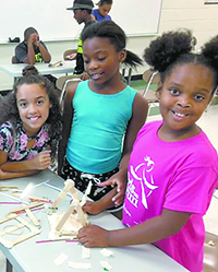 4-H, Boys Girls Club partner to teach students STEM skills