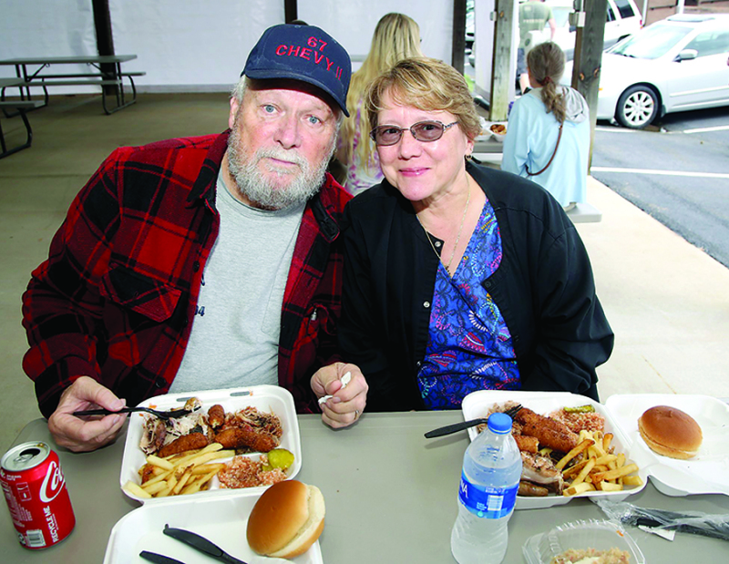 Eddie and Delynn Fitch enjoy BBQ at Sulphur Springs Methodist Church BBQ